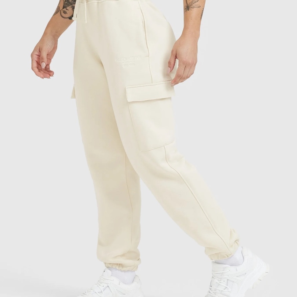 Oner active All Day Est 2020 Cargo Jogger | Vanilla - S - Short